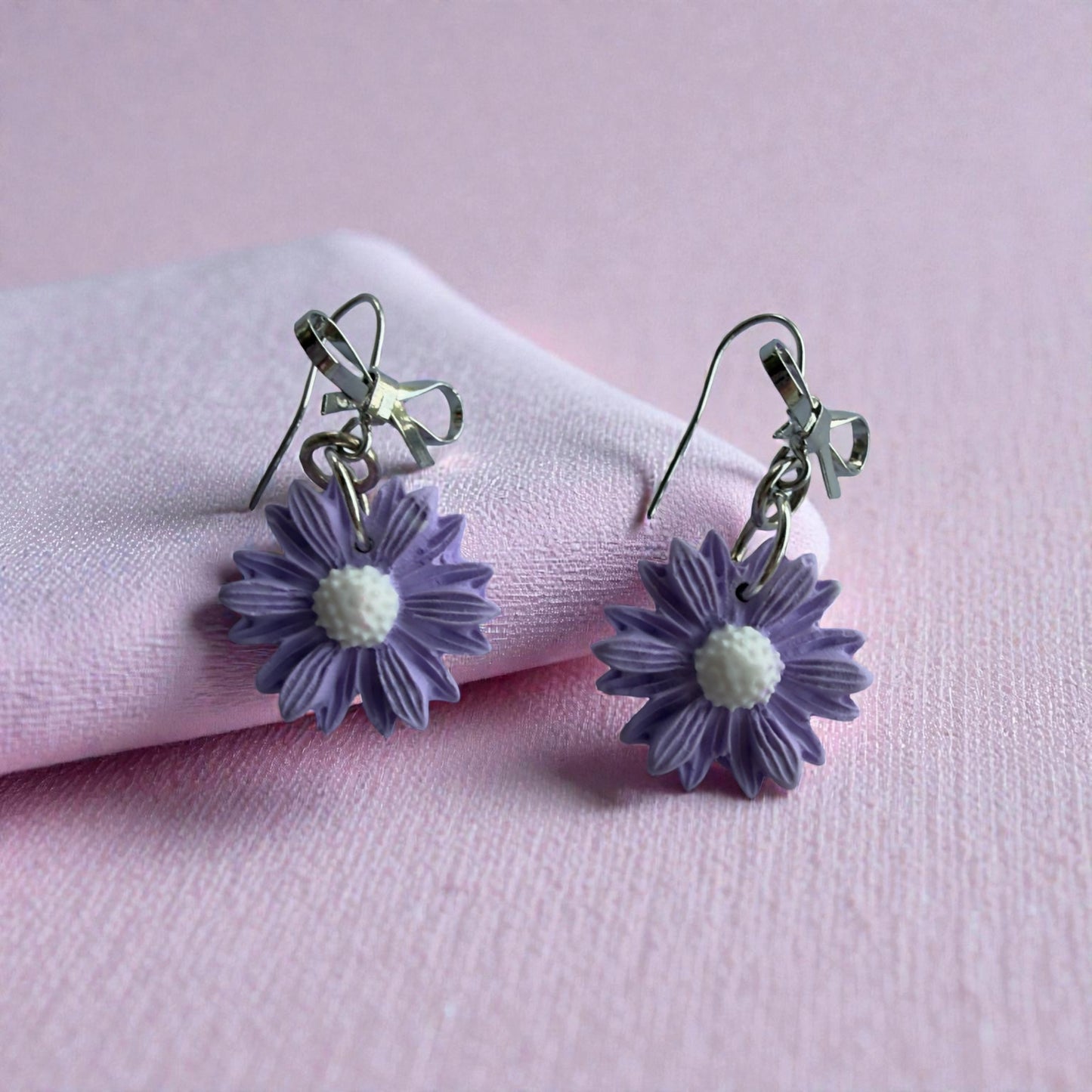 Lavender Daisy Bow Earrings